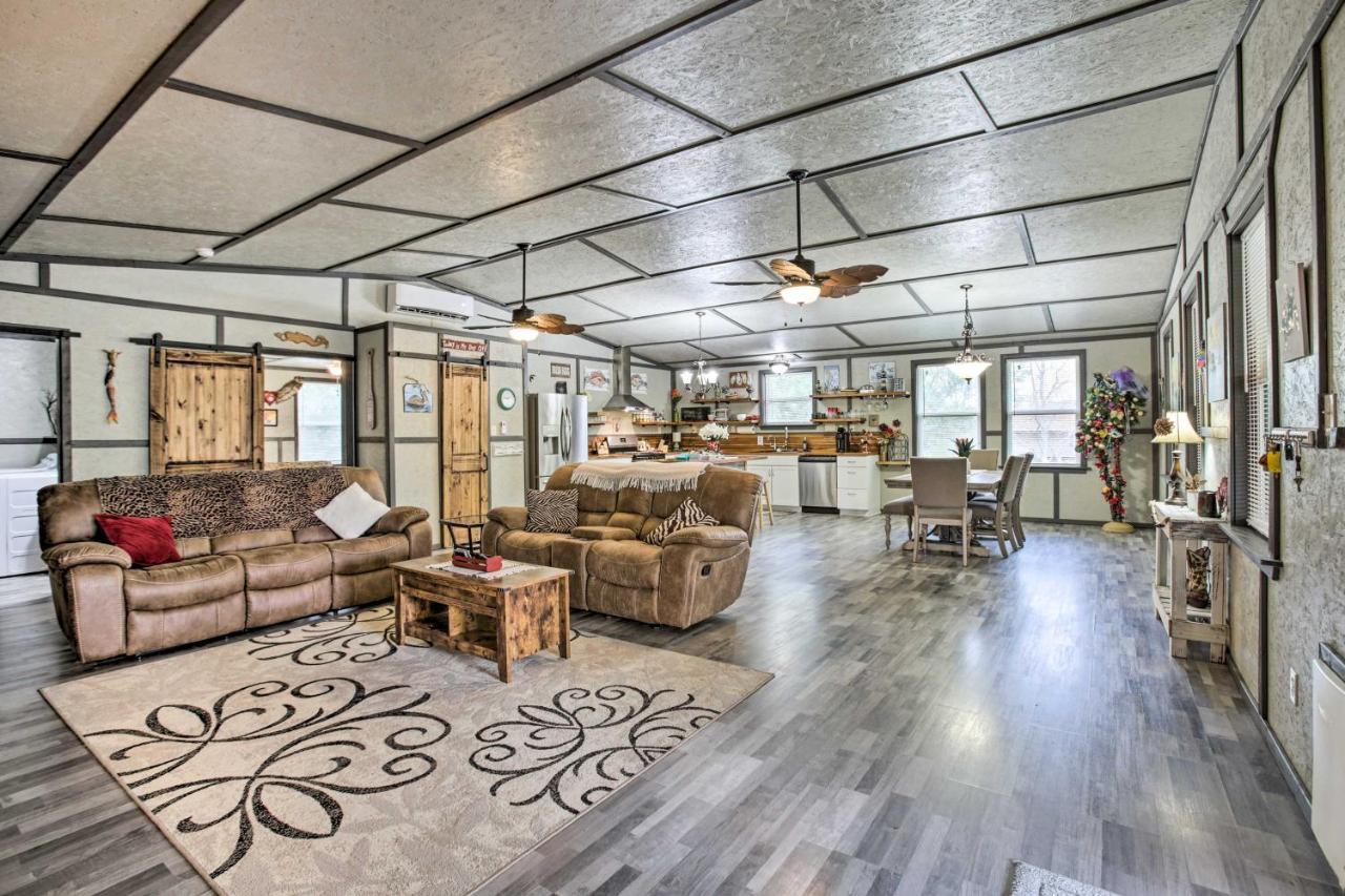 Waterfront Bay St Louis Beach House With Deck! Бей-Сент-Луис Экстерьер фото